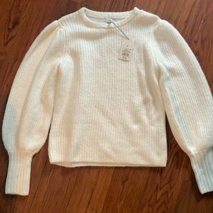 Balloon sleeve sweater NWT